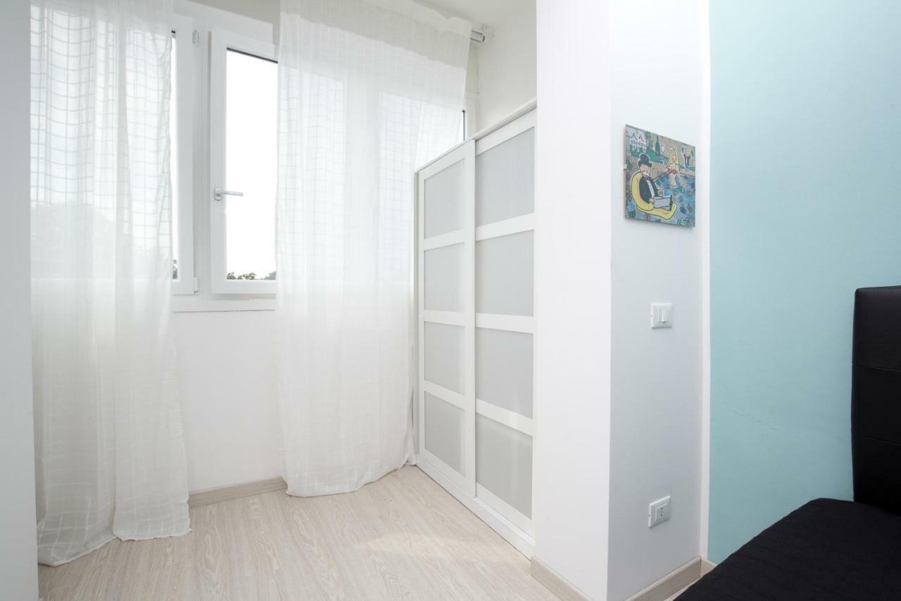 Youth Apartment *